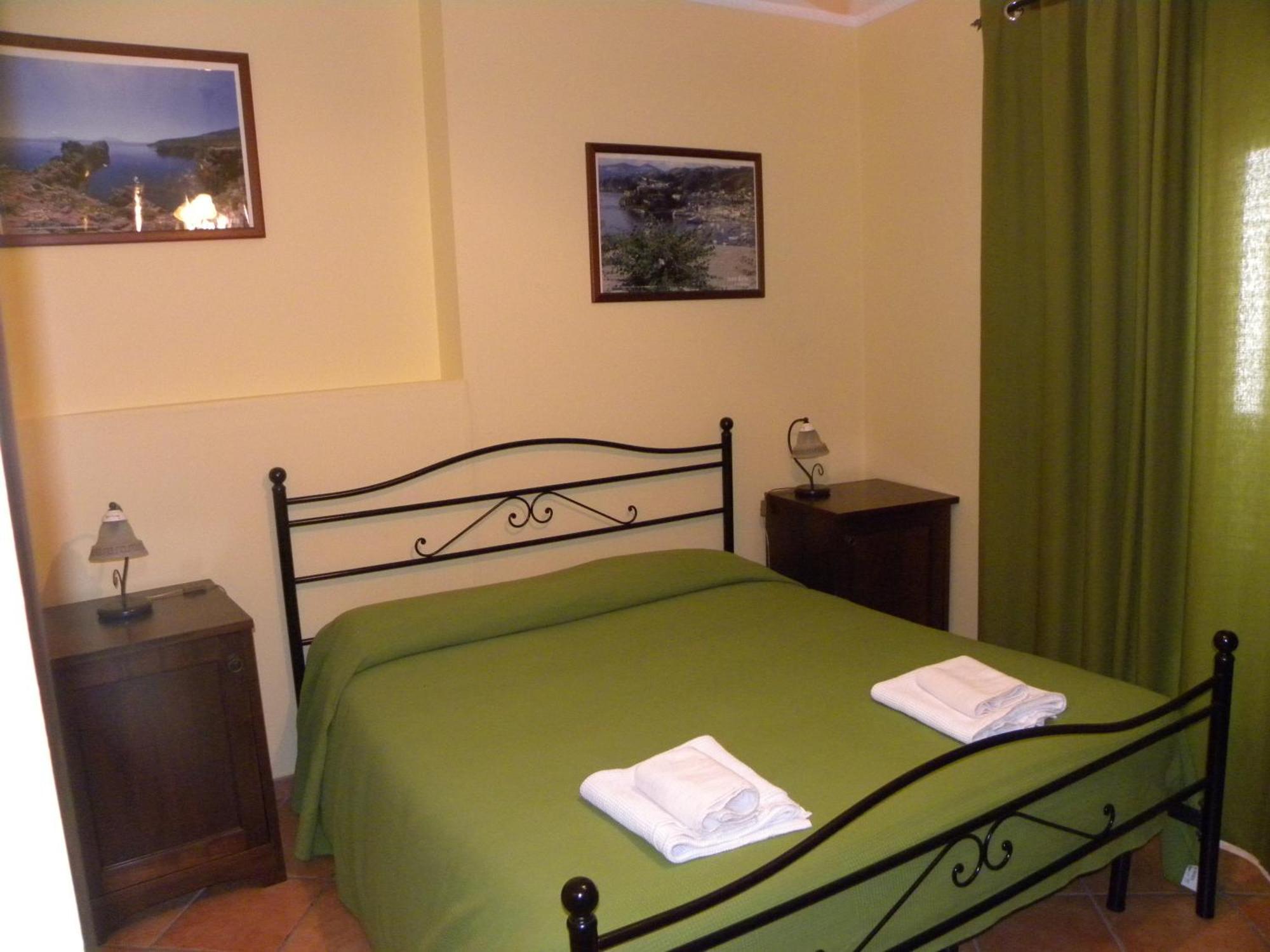 Case Vacanze Albamarina Lipari  Chambre photo